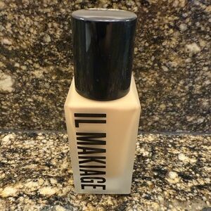 IL MAKIAGE Woke Up Like This Flawless Base Foundation - Shade 60